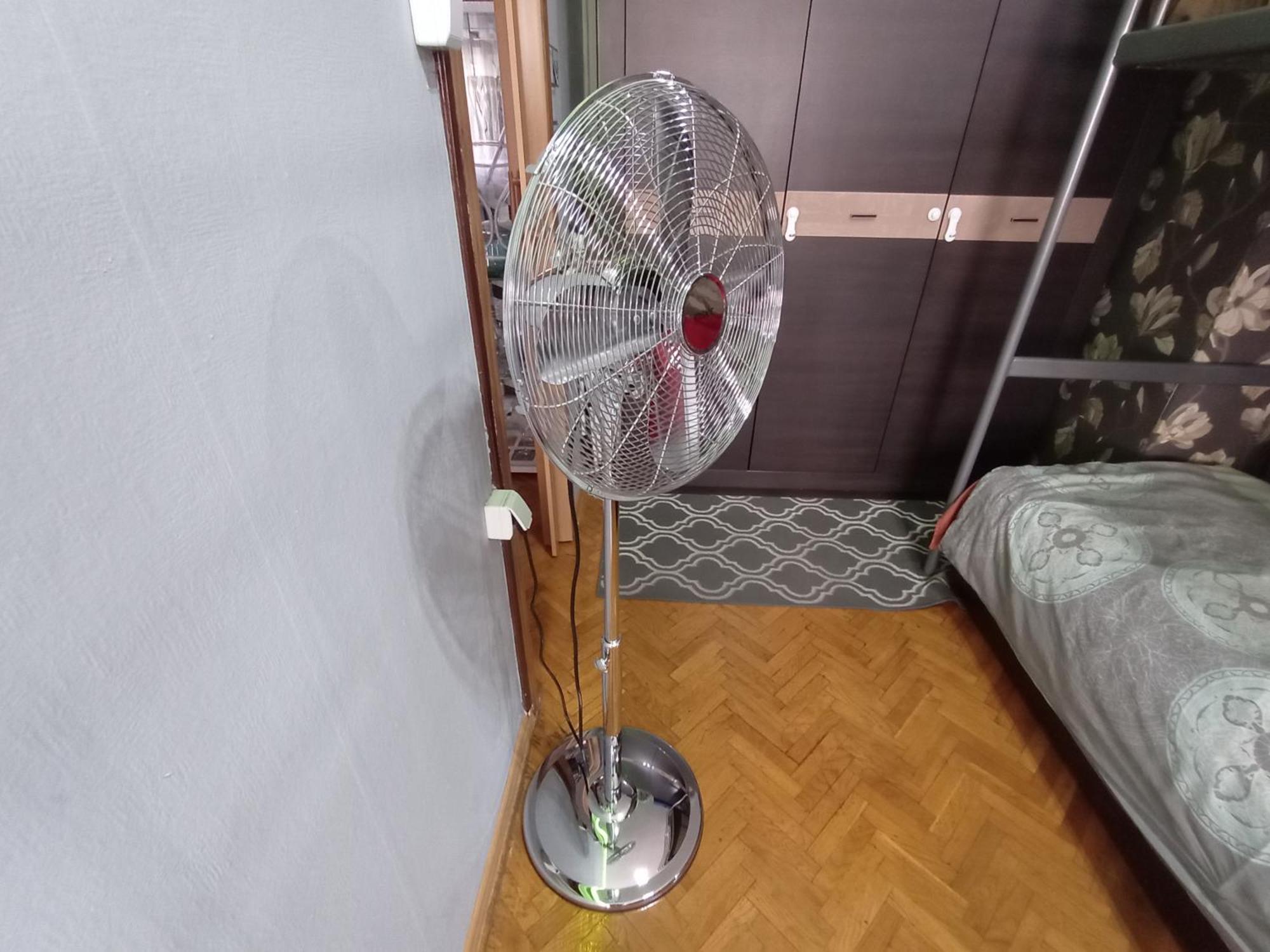 Venge -całe Mieszkanie 46m2 Na Wyłączność - Z Jedną Sypialnią I Jednym Sypialno-salonem -3 Piętro Bez Windy- Rezerwacja Bez Karty Kredytowej-klimatyzacja-2 łóżeczka Dziecięce-śniadanie Xxl 30zł * Breslau